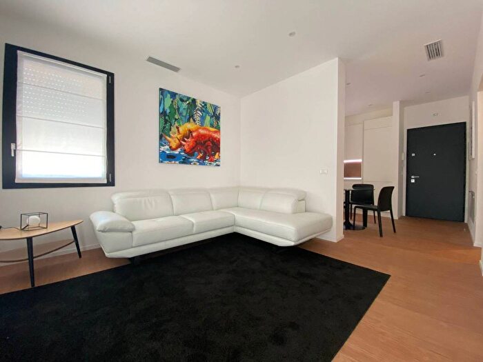 Appartamento trilocale in affitto in Via Mura San Teonisto, SantAgnese, Treviso