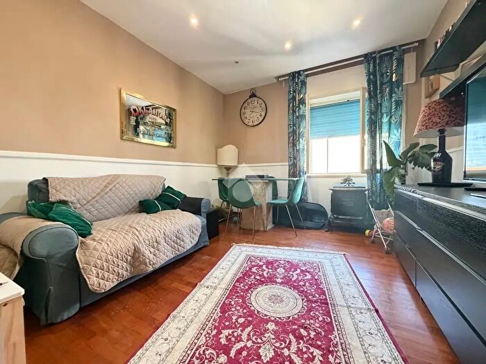 Appartamento bilocale in vendita in Via Divisione Siena, Napoli