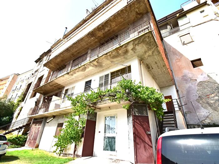 Appartamento con 5 locali in vendita in Via Giocatori, Sala Consilina