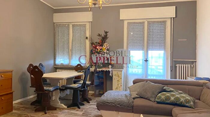 Casa con 8 locali in vendita in Via Bruno Buozzi Forlimpopoli Forlìcesena Forlimpopoli, Forlimpopoli