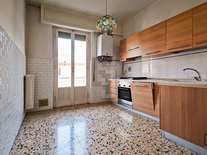 Appartamento trilocale in vendita in Via Ippolito Nievo, Sesto Fiorentino