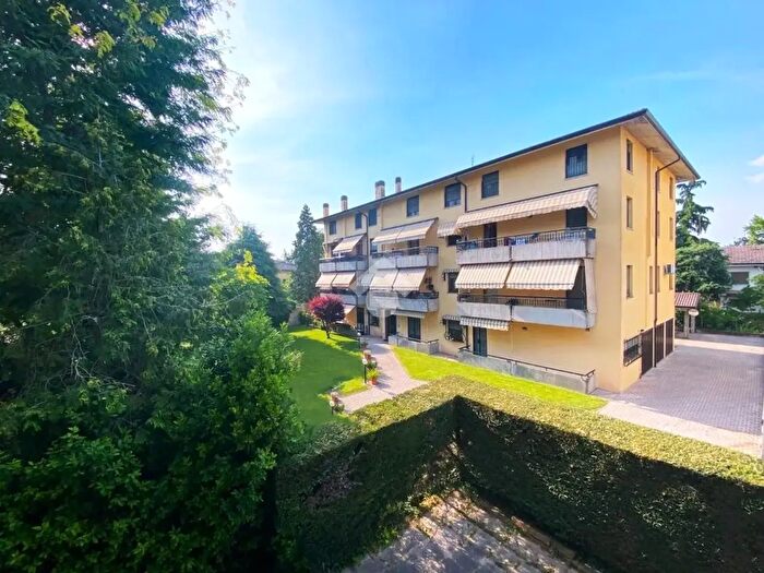 Appartamento quadrilocale in vendita in Isola Della Scala