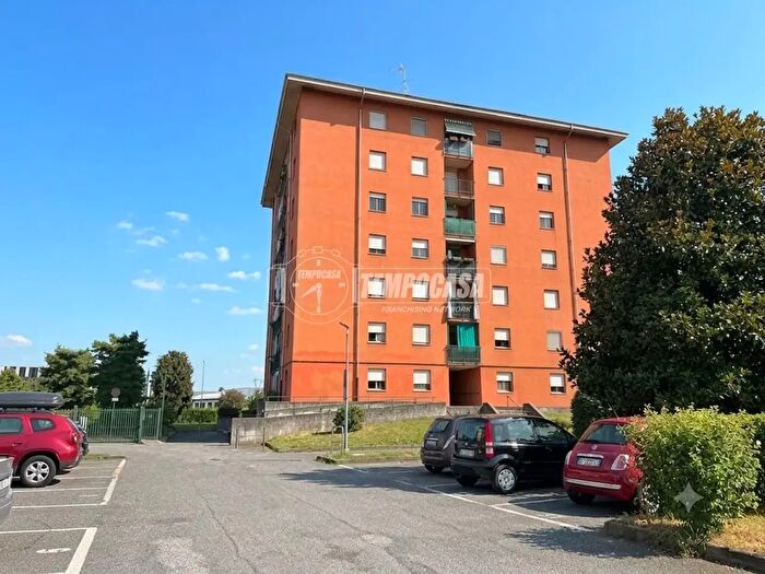 Appartamento trilocale in vendita in Via Juglaris, Moncalieri