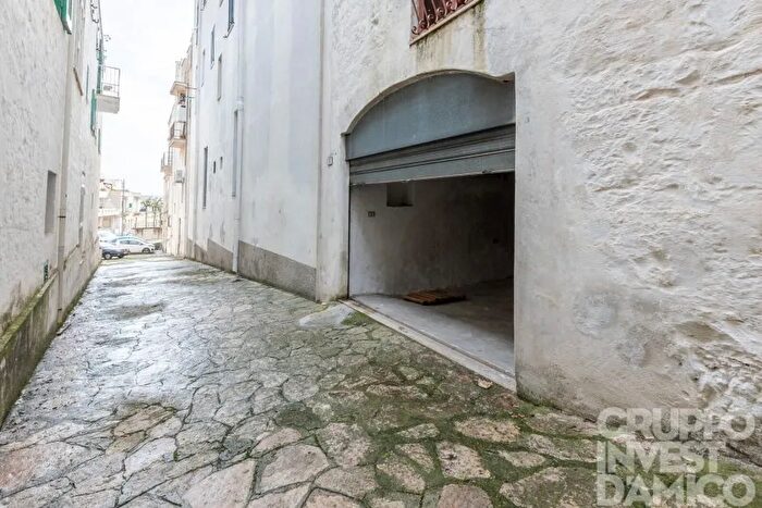 Appartamento in vendita in Via Trento Cisternino Brindisi Cisternino, Cisternino