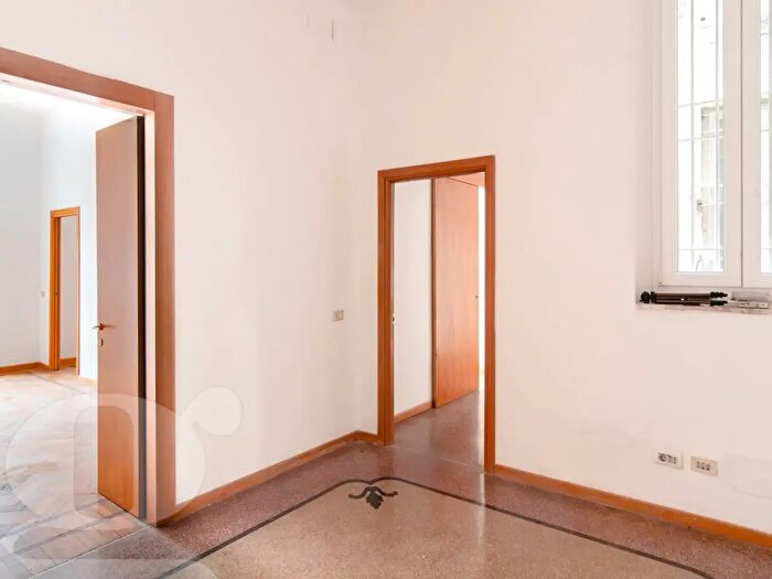 Appartamento con 5 locali in affitto in Via Crescenzio, Roma
