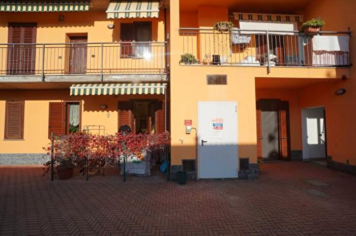 Appartamento trilocale in vendita in Via Vecchiarino, Cilavegna