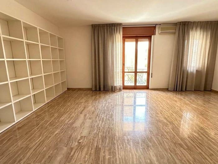 Appartamento con 5 locali in affitto in Via Fra' Paolo Sarpi, Centro Storico, Vicenza