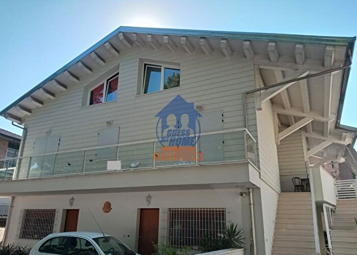 Appartamento quadrilocale in vendita in Cervia