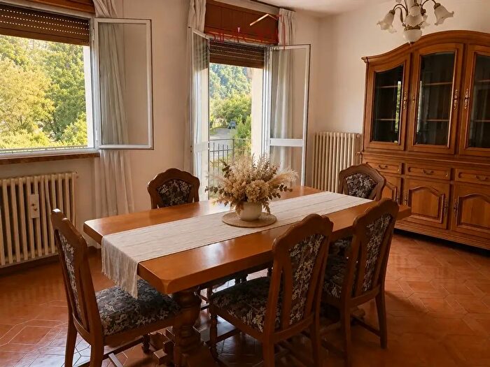 Casa quadrilocale in vendita in Casola Valsenio