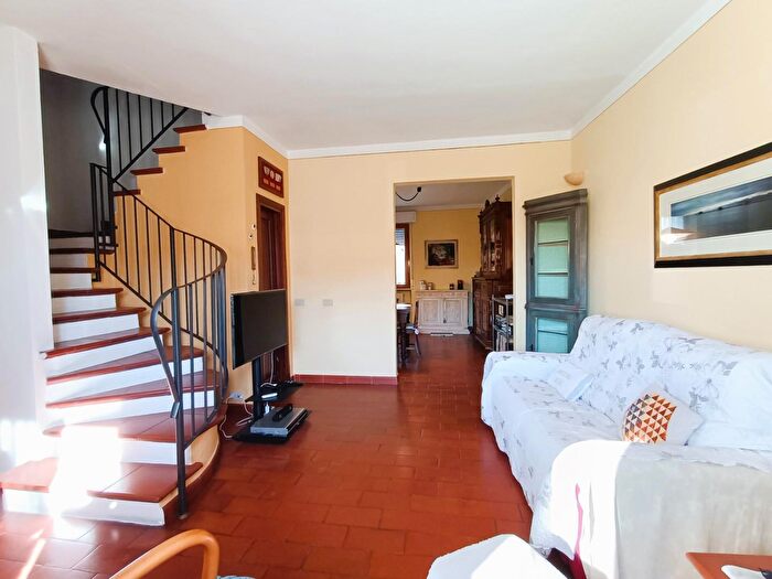 Casa con 5 locali in vendita in Pisa