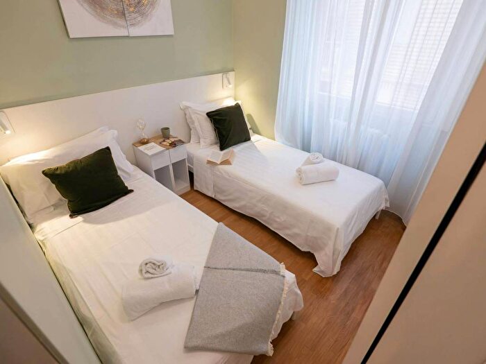 Appartamento monolocale in affitto in Via dellUnione, Missori, Milano