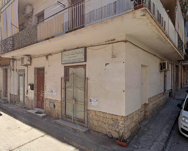 Appartamento quadrilocale in vendita in Via Ragusa, Scordia