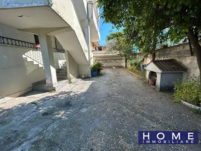 Appartamento quadrilocale in vendita in Orta Di Atella