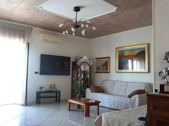 Appartamento quadrilocale in vendita in Via Nicolò Copernico, Bellizzi