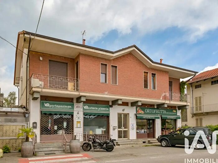 Appartamento trilocale in vendita in Piazza IV Novembre, Villanova Canavese