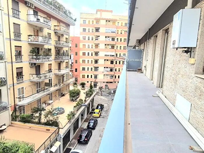 Appartamento trilocale in vendita in Via San Lorenzo, Bari