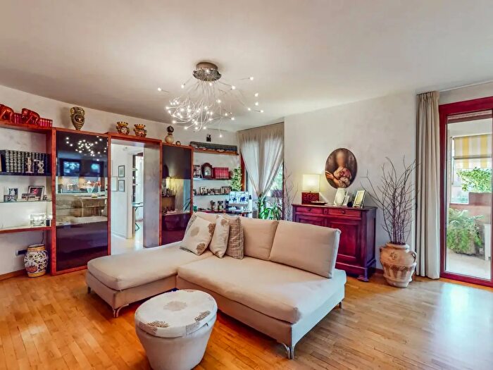 Appartamento con 5 locali in vendita in Via Ghiarella, Fiorano Modenese