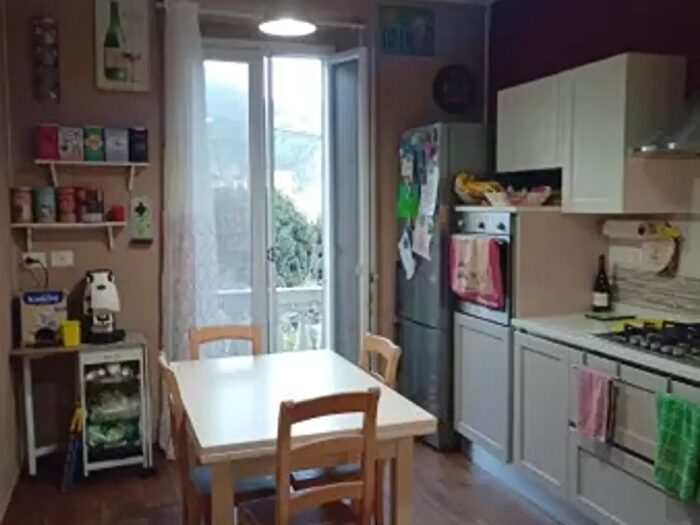 Appartamento con 5 locali in vendita in Via Pisa, La Spezia