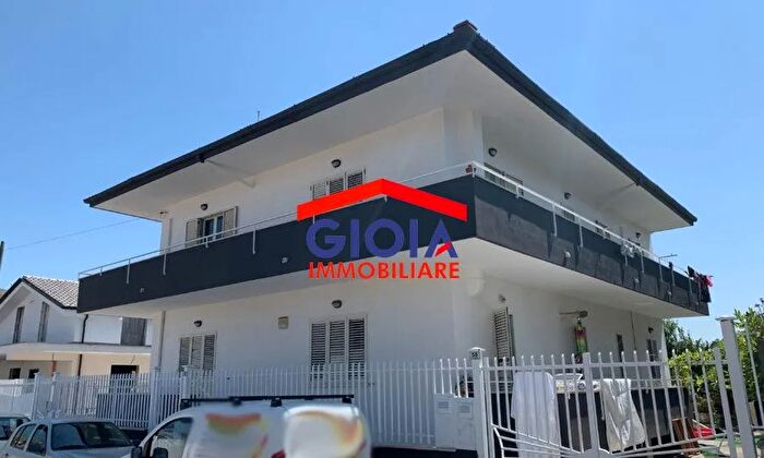 Appartamento in vendita in Via Palermo Mondragone Campania, Mondragone