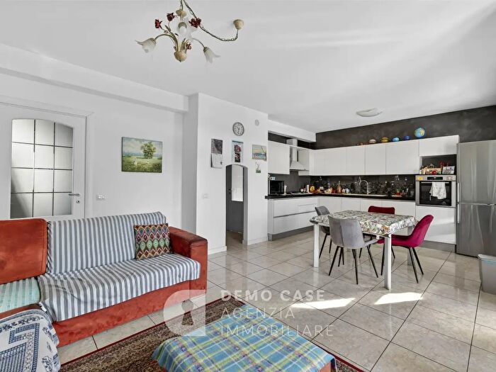 Appartamento trilocale in vendita in San Carlo, Chiavenna