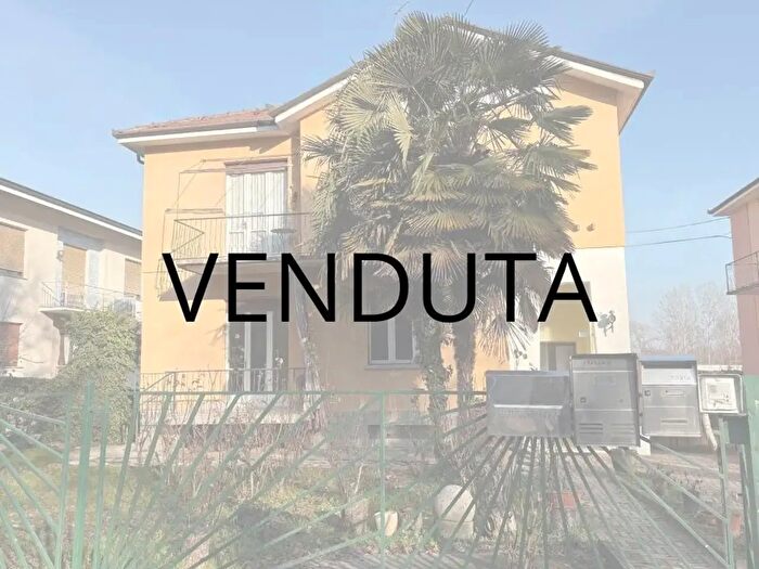 Casa in vendita in Corso Nino Bixio, Alba