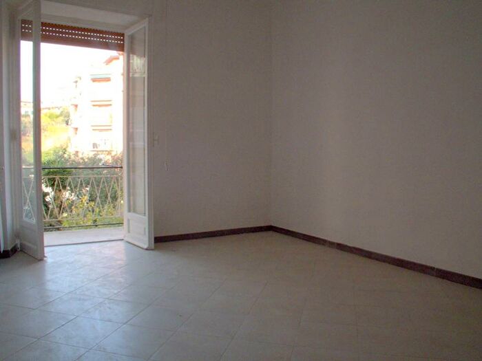 Appartamento trilocale in affitto in VIA VECCHIA, Lerici Paese, Lerici
