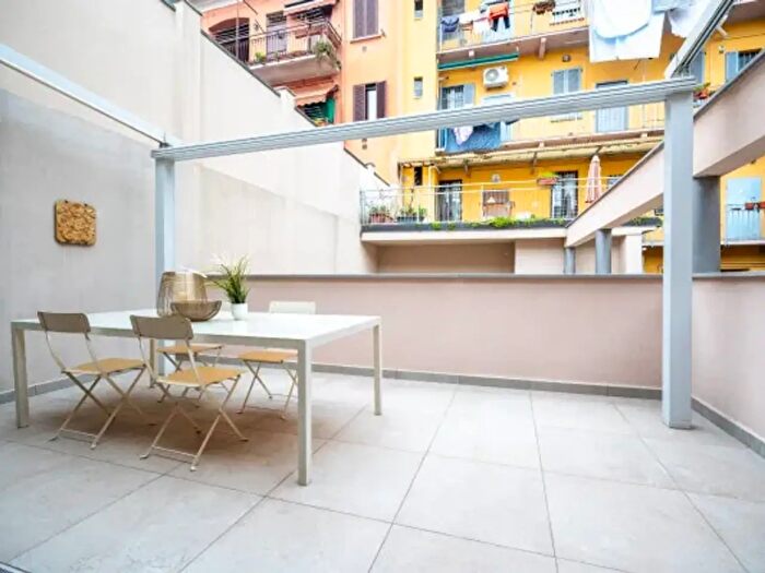 Appartamento trilocale in vendita in Via Carlo Imbonati, Milano