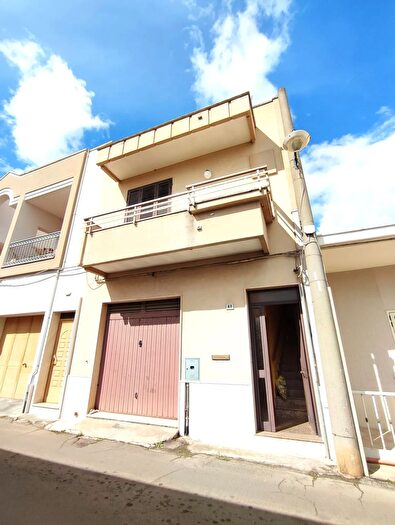 Appartamento con 6 locali in vendita in Trieste, Sannicola