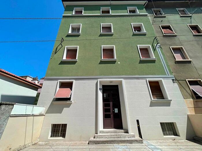 Appartamento bilocale in affitto in Vicolo dell'Ospitale Militare, Cologna Università, Trieste