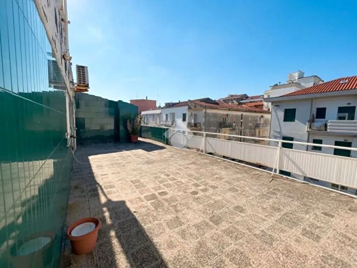 Casa con 6 locali in vendita in Via Nicola Mascilongo, Termoli