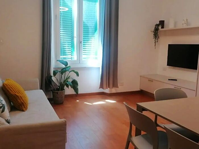Appartamento trilocale in vendita in Pisa