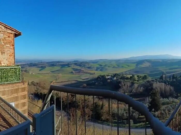 Casa con 6 locali in affitto in Icolo delle R, Terricciola