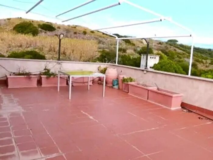 Appartamento trilocale in vendita in Via delle Colonie, Santa Marinella