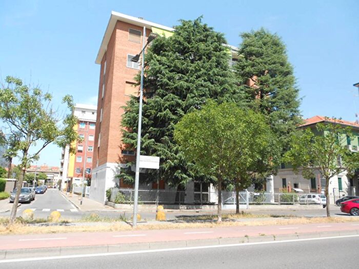 Appartamento trilocale in affitto in Via Emilia, Centro, San Donato Milanese