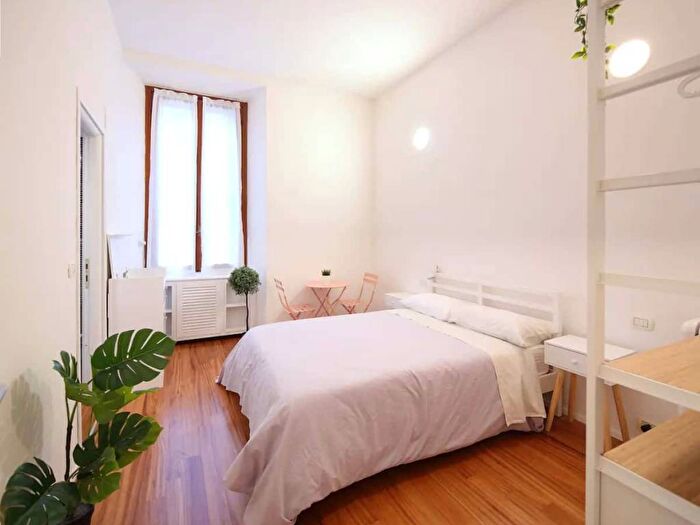 Appartamento bilocale in affitto in Piazza Antonio Gramsci, Paolo Sarpi, Milano