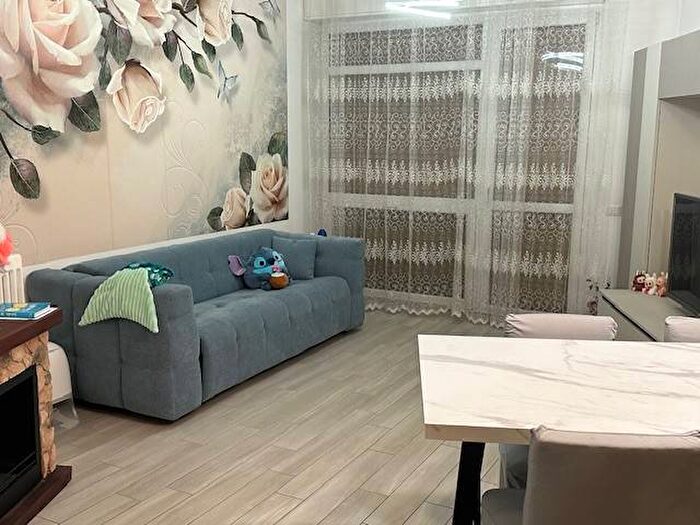 Appartamento bilocale in affitto in Via Achille Grandi, Desio