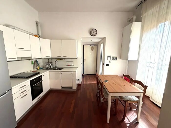Appartamento bilocale in vendita in Via Tellini, Milano