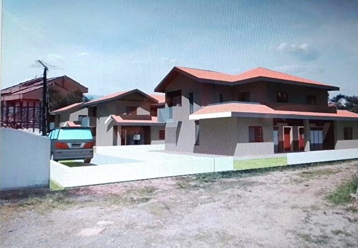 Casa quadrilocale in vendita in Rende