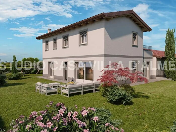 Case in Vendita e in Affitto - 3