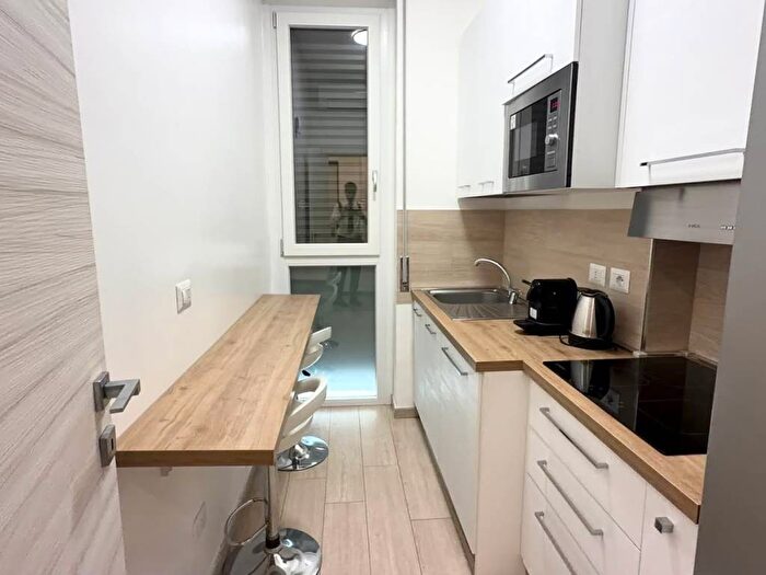 Appartamento bilocale in affitto in Via Sebastiano Serlio, Corvetto, Milano
