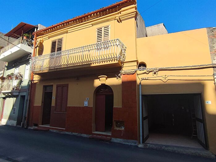 Casa con 5 locali in vendita in Via Assunta, Gualtieri Sicamino