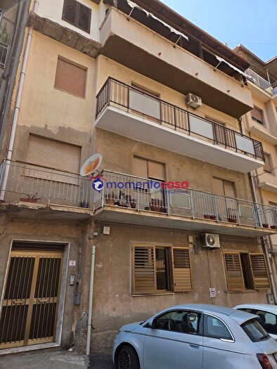 Appartamento trilocale in vendita in Via Santa Lucia al Torrente, Reggio Calabria