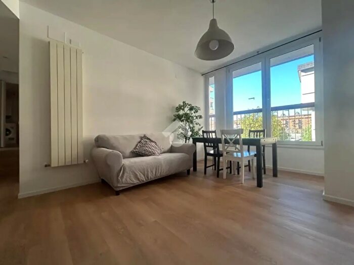 Appartamento bilocale in vendita in Via Reginaldo Giuliani, Firenze
