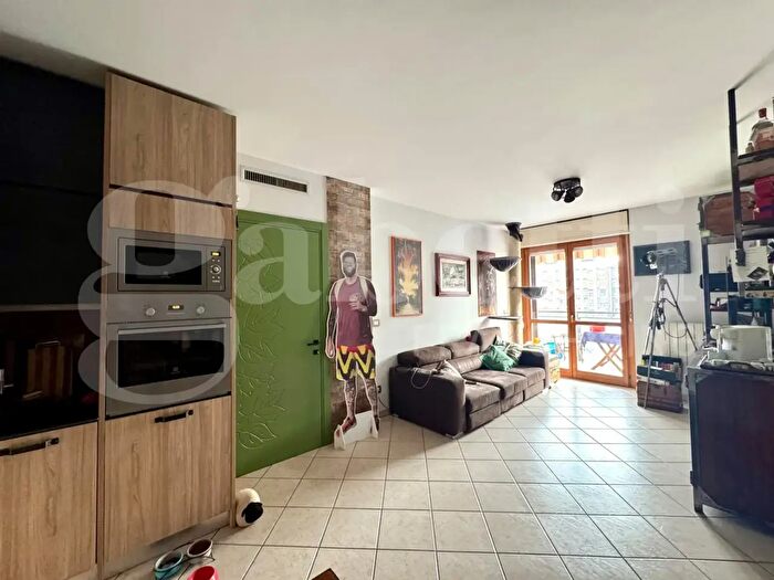 Appartamento trilocale in vendita in Via Risorgimento, Collegno