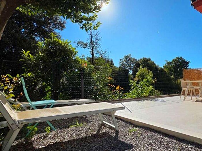 Appartamento trilocale in affitto in via Olanda, Centro, Sestri Levante