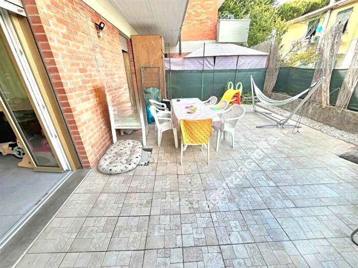 Appartamento trilocale in vendita in Massa