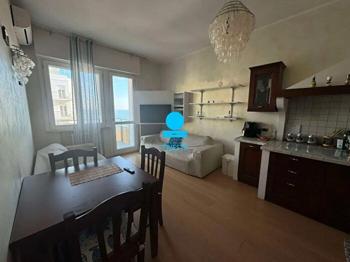 Casa trilocale in affitto in Pesaro