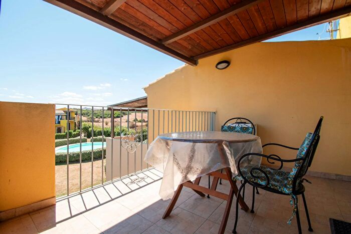 Appartamento trilocale in vendita in Località La Capazza Snc, Viddalba