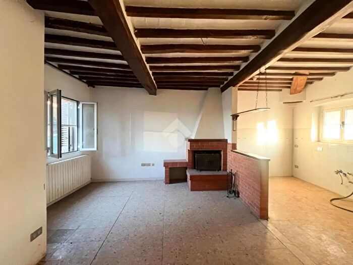 Appartamento trilocale in vendita in Via Piave, Casciana Terme Lari