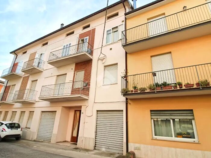 Appartamento quadrilocale in vendita in Via Cervi, Monte Urano